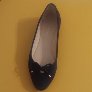 Elegant Navy Blue Women's Flat Shoes